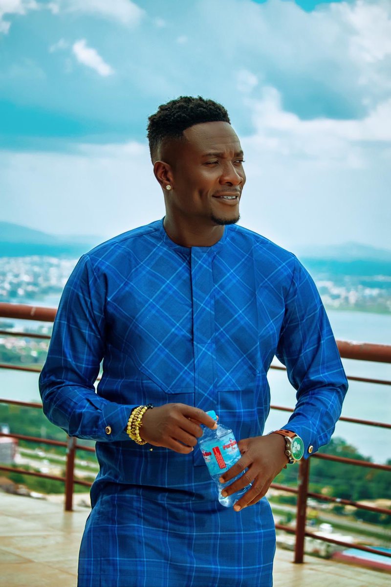 ASAMOAH GYAN tweet media