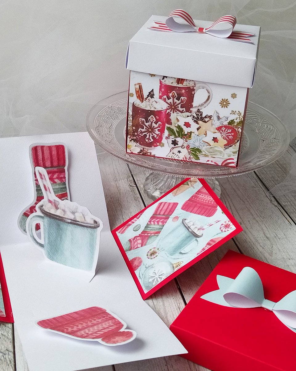 incantando's tweet image. Una idea carina per i vostri regali di Natale 🎁

Explosion box natalizio - Christmas exploding box

#incartando_incantando #explosionbox #explodingbox #explosionboxnatale #xmasexplodingbox #christmasexplodingbox
#regalidinatale #xmaspresent #christmaspresents #scatolinanatalizia