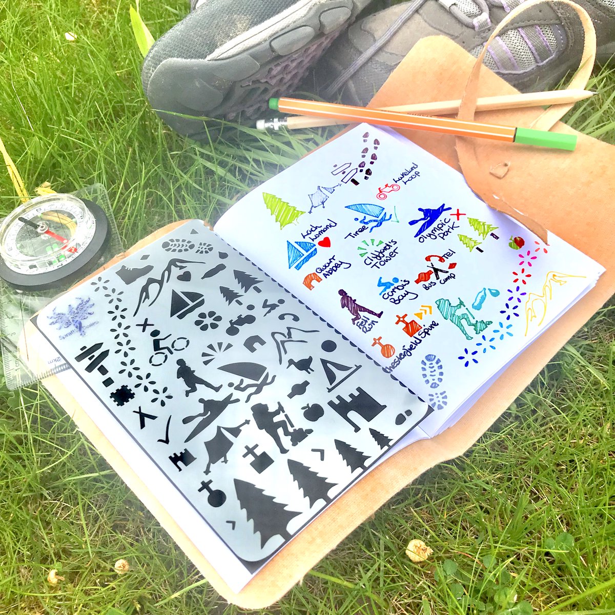 The Adventure Stencil & Journal Set is great as a #ChristmasGift or #StockingFiller let them record or plan their future adventures in full colour this #Christmas bit.ly/EtsyBJAdventure
#SprattDesigns #UKGiftAM #JournalBasics #LearnToJournal #StationeryAddict