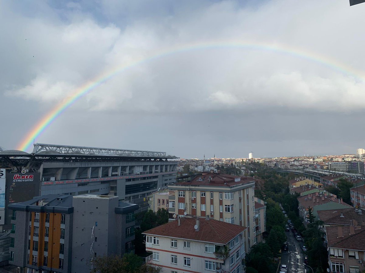 Günaydın 💙🌈 <a href="/Fenerbahce/">Fenerbahçe SK</a>