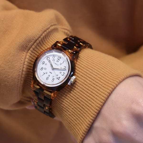 アクセサリー感覚で楽しめるべっこう仕様！ ＜ #TIMEX × #BEAMSBOY