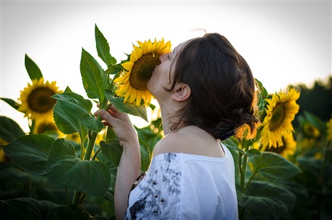 kryes's tweet photo. Plants are my friends…and I don’t eat my friends❤️Love 🖤

#loveplants #feedplants #mothernature #truelove #peace https://t.co/X8AAniLSH9