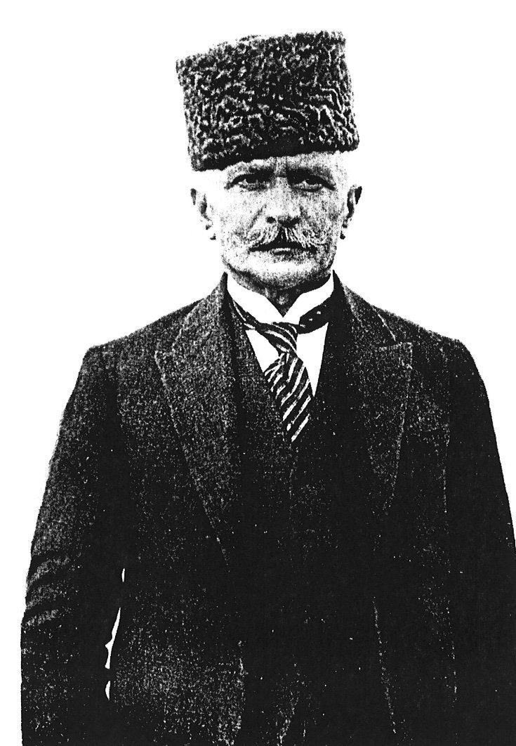 bkurtoglu77's tweet photo. Çöl Kaplanı
Sen Türk’ün yetiştirdiği, ne büyük komutansın.
🌹Allah makamını arttırsın🌹
Sonsuza dek rahmetle anılacak olanlardan... https://t.co/RS5E5xGHE0