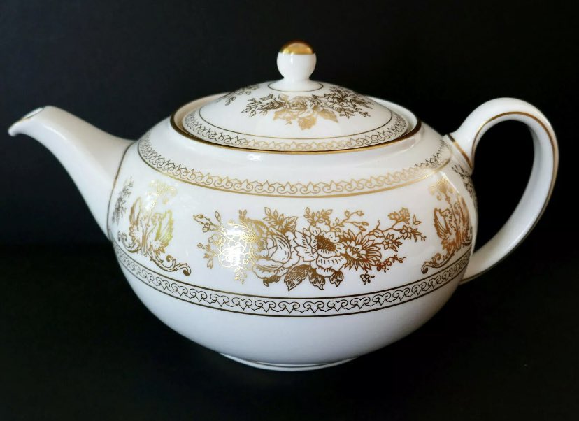 This Wedgewood teapot is so lovely. The 22 karat gold detailing is stunning..