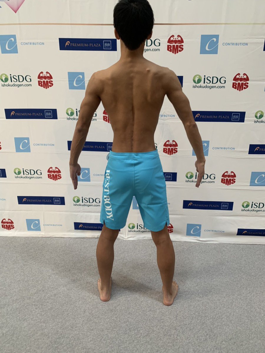 ベストボディ奈良大会終わった！
全然歯が立たなかったけど、楽しかった❗️また筋トレしてデカくなろ