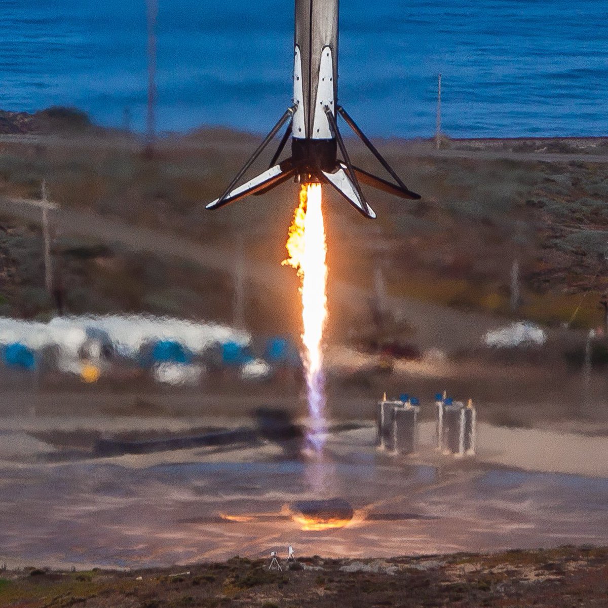 Почему отменили запуск ракеты сегодня. Reusable Falcon 9. Многоразовые ракеты SPACEX. Falcon 9 2022. SPACEX 2022 Falcon.