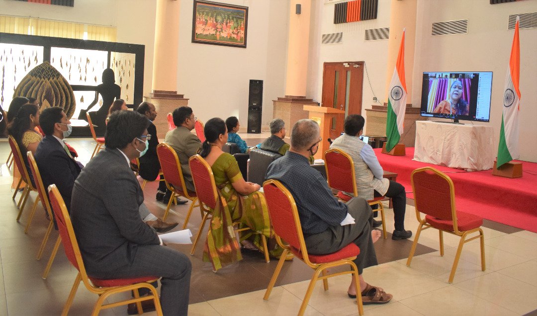 india_nigeria's tweet photo. Hon'ble MOS @SadhviNiranjan held an exclusive interaction, for more than two hours, on #AatmanirbharBharat with the Indian community yesterday. Entire audience felt closely connected & was deeply grateful. HC Abhay Thakur thanked #PIOCCI and @all_sabha for excellent organization. https://t.co/wN2HEwnC1x
