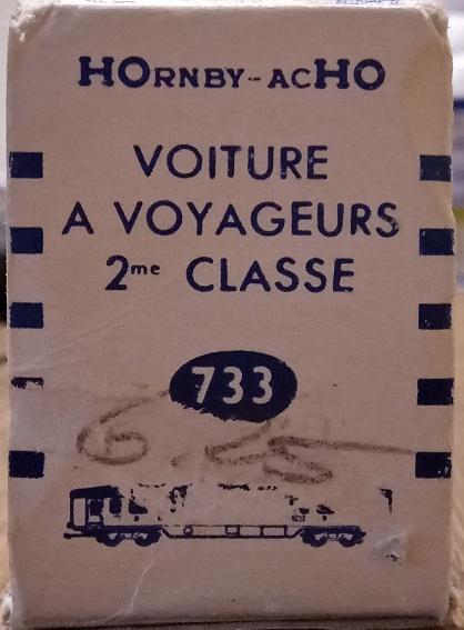 Herr_Filmkorn's tweet photo. A classic French one.
Couldn't resist to buy of the 2nd hand shelf for 10€.
HORNBY-ACHO 733 a french 2nd class express coach.
#h0 #1to87 #modeltrain #h0 #SNCF
#hornby #meccano #acho #vintage #French #france #h02rail #2rail https://t.co/7QPcFzdra0