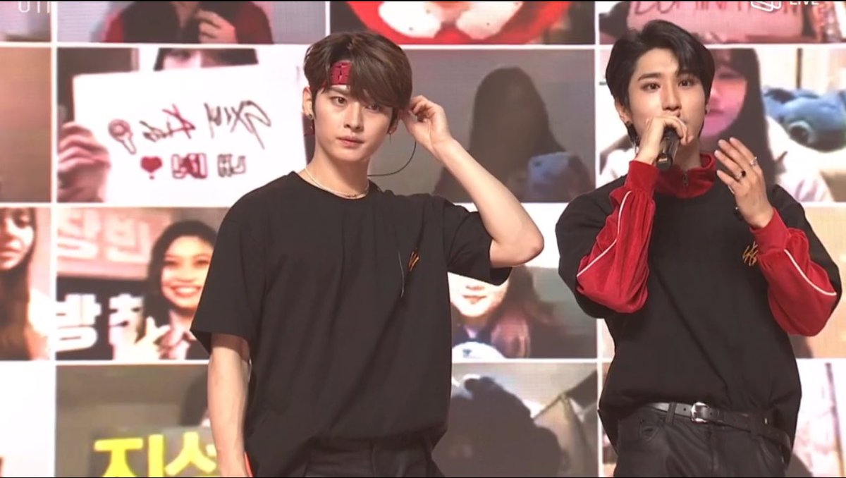 MY SCREEN SHOTS FOR SKZ CON 2020 ## 001(it’s rumbled sorry )