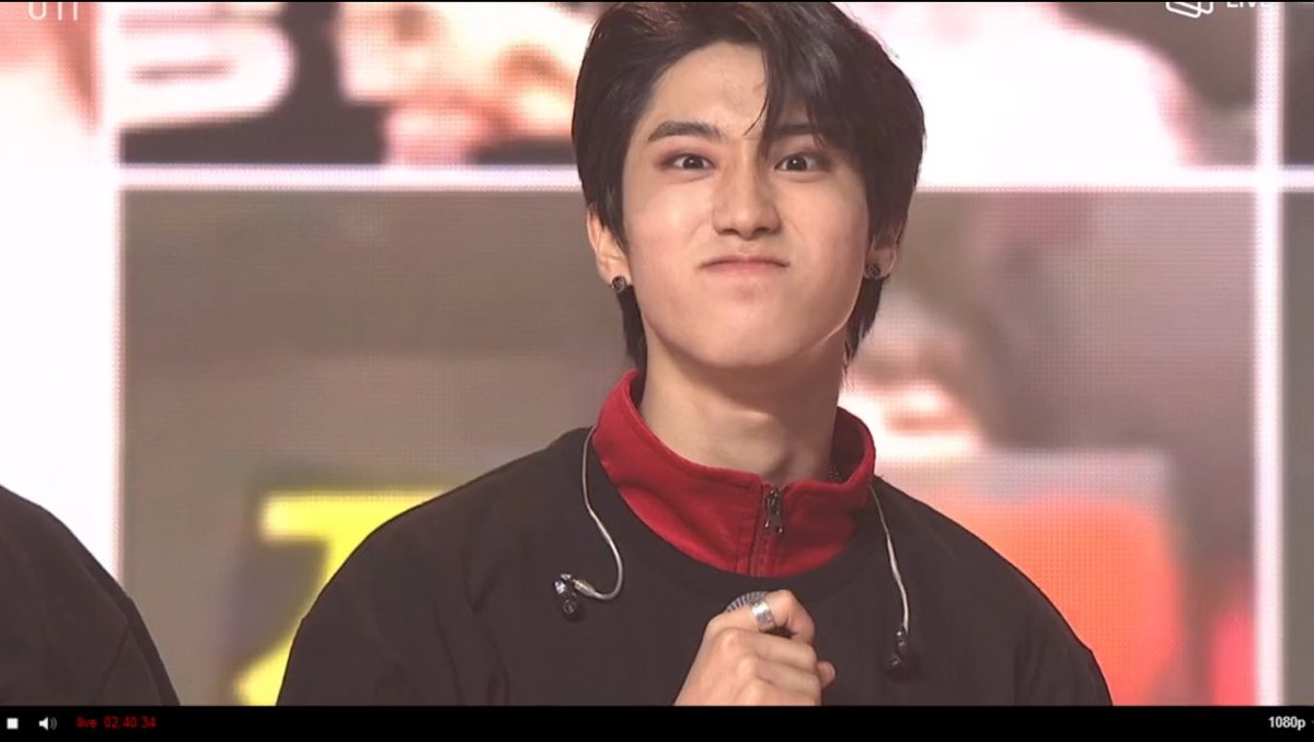 MY SCREEN SHOTS FOR SKZ CON 2020 ## 001(it’s rumbled sorry )