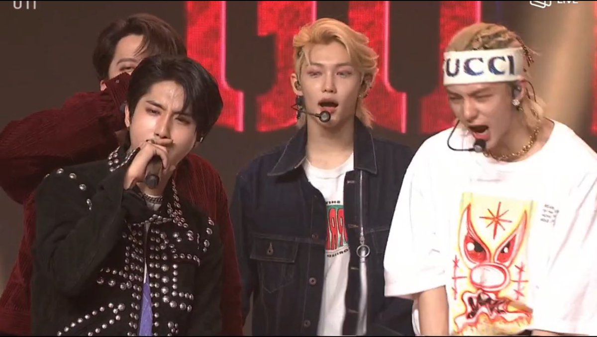 MY SCREEN SHOTS FOR SKZ CON 2020 ## 001(it’s rumbled sorry )
