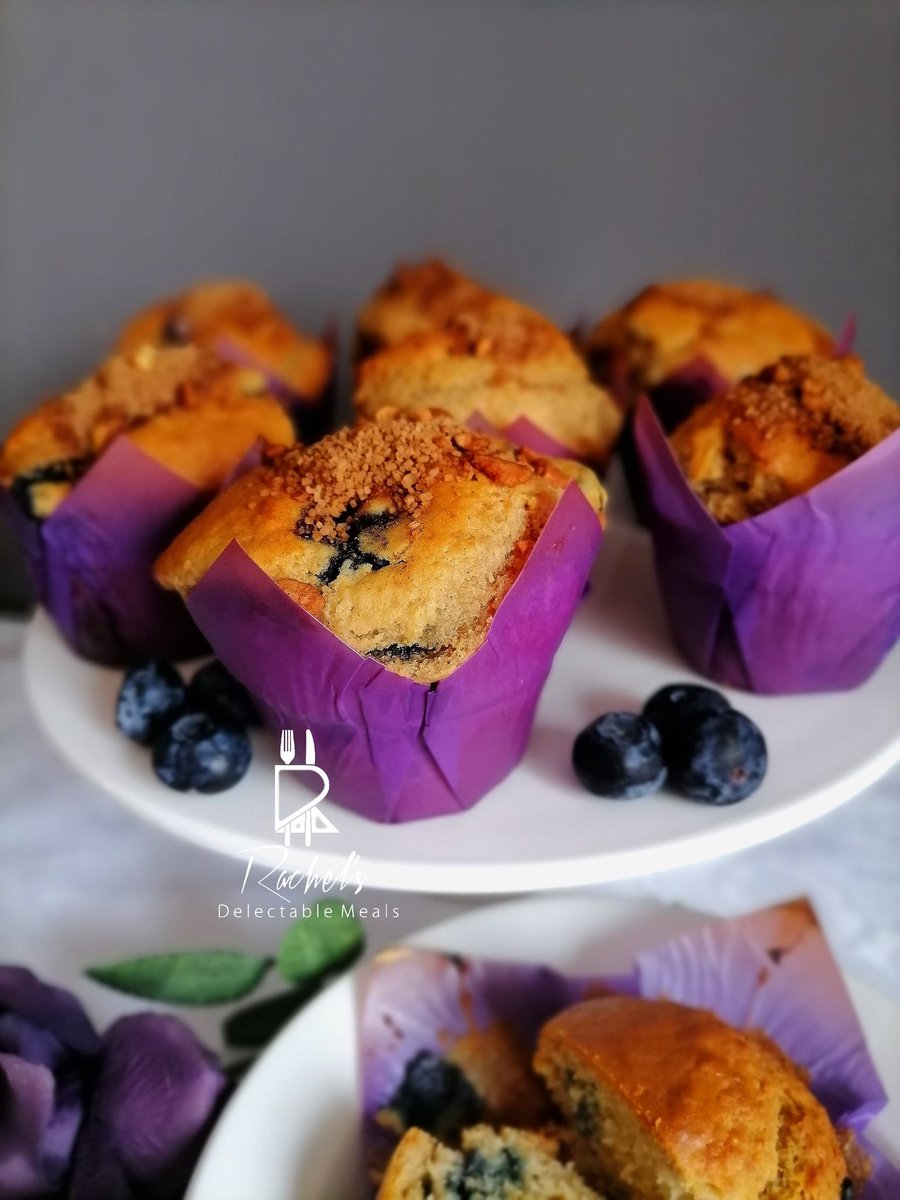 step_kitchen's tweet image. Jumbo Blueberry Muffins, perfect in this rainy weather. 💜💜 #rainydaythoughts #clouds #beauty #beautiful #BlueBerry #rain #catering #hightea