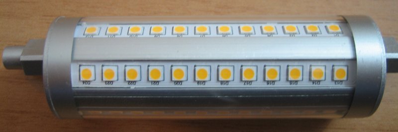 blogbombillas's tweet photo. #Bombilla #led #Philips #Corepro #R7S 14W 1600 lm 3000K Regulable
https://t.co/OTrhJEa3BF
Pese a que la regulación no funcione muy bien y se caliente muy rápido.
Con un rendimiento de 120 lm/W esta bombilla ya tiene un nivel de luminosidad aceptable para colocar en una lámpara https://t.co/kC2LZpGYoC