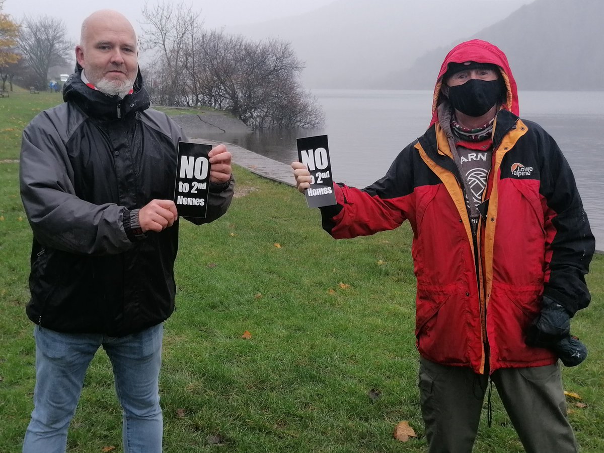 nmaphotos's tweet photo. Fi a'r lej #dewipws ar lannau Padarn bore ddoe yn ddigwyddiad @Cymdeithas #nidywcymruarwerth #annibyniaeth #cymryrydd https://t.co/FkuEXxCODv
