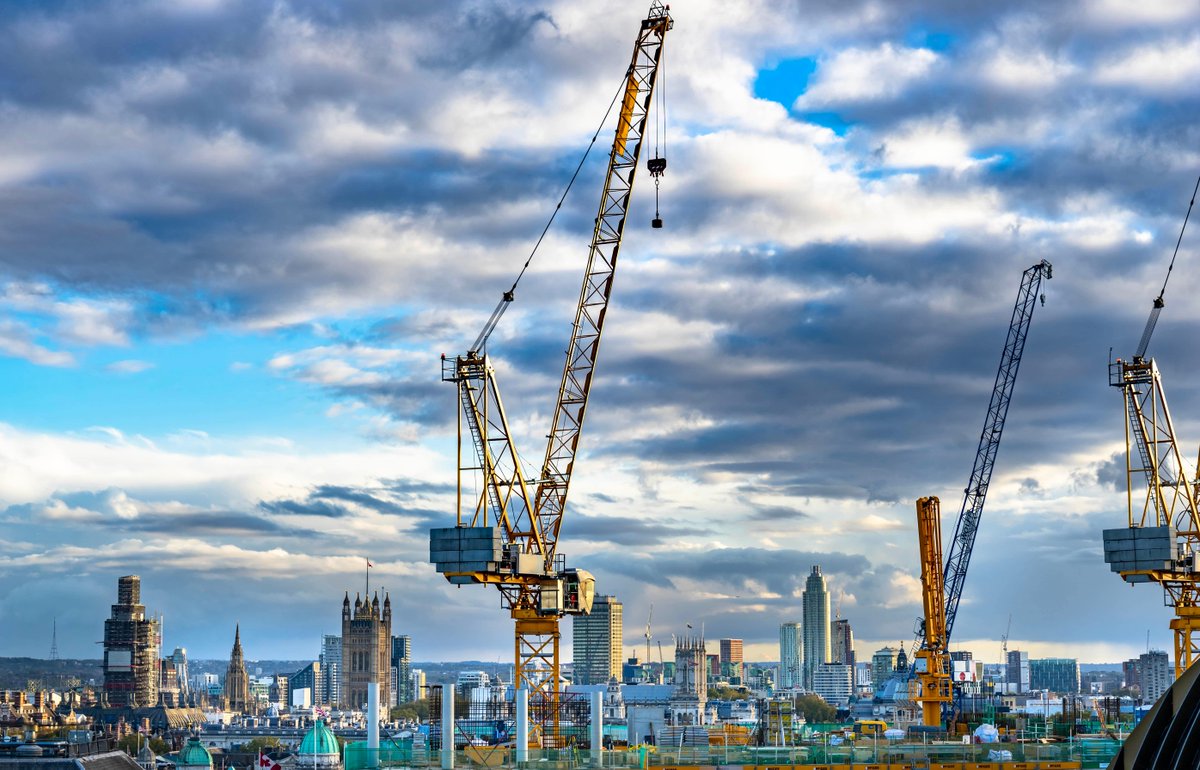 UKConstructionm's tweet photo. ICYMI: In this latest feature, @Globalawlegal  Amy McCalmont writes about the latest @ONS  #construction figures. Find out more here https://t.co/ZNLnpis9nZ https://t.co/hPAqsxHhb3