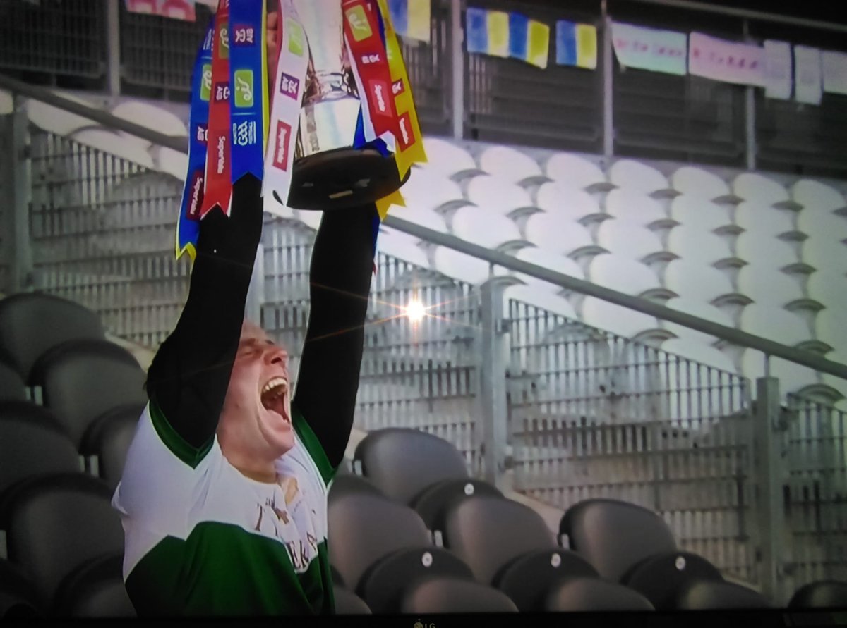 Ewan MacKenna tweet media