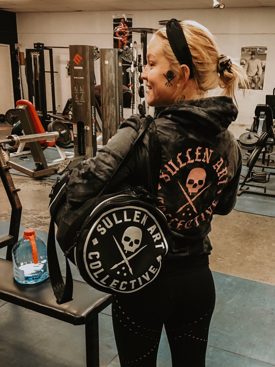 sweepea666's tweet photo. @SullenClothing 

#sullen #sullenangel #sullenclothing #FitnessMotivation #fitnessgirl #fitnesslife #gymlife #gymrat https://t.co/lA7tlxarbi