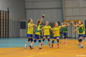 Vanaf 23-11-2020 mogen we weer trainen! Kijk snel op de site om te zien wanneer je traint. Uiteraard zorgen we samen voor een veilige sportomgeving en volgen we hierbij de richtlijnen van het RIVM en het NHV.  
borhave.nl