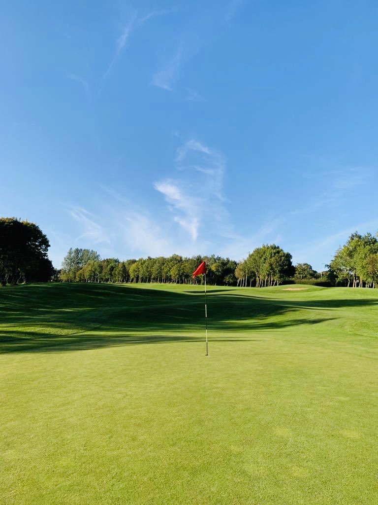 Hopefully not too long until we tee off on the first hole <a href="/WillowValleyGC/">Willow Valley Golf</a> again⛳️ The question is...who can drive the green 👀