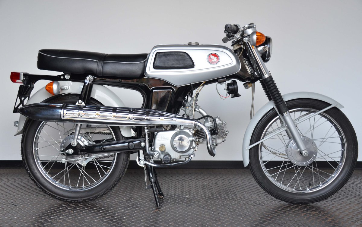 MotorradFuchs's tweet image. HONDA#SS#50#classic#bike#back to the 60th#
motorrad-fuchs.com/en/single,1280…