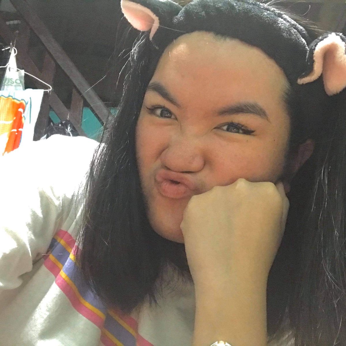 WhyPie's tweet image. Cutie pie