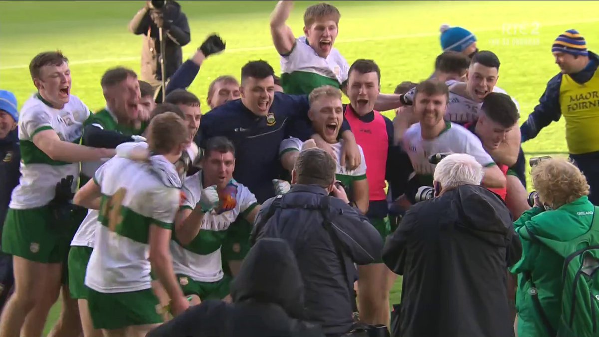 ballsdotie's tweet photo. SCENES. https://t.co/fq4VGYxsa1