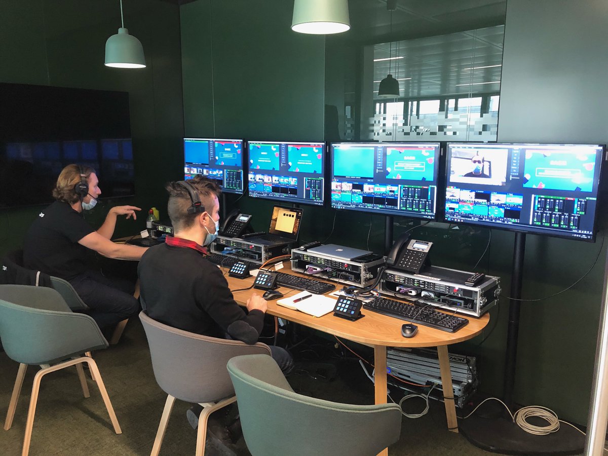 frekences tweet media