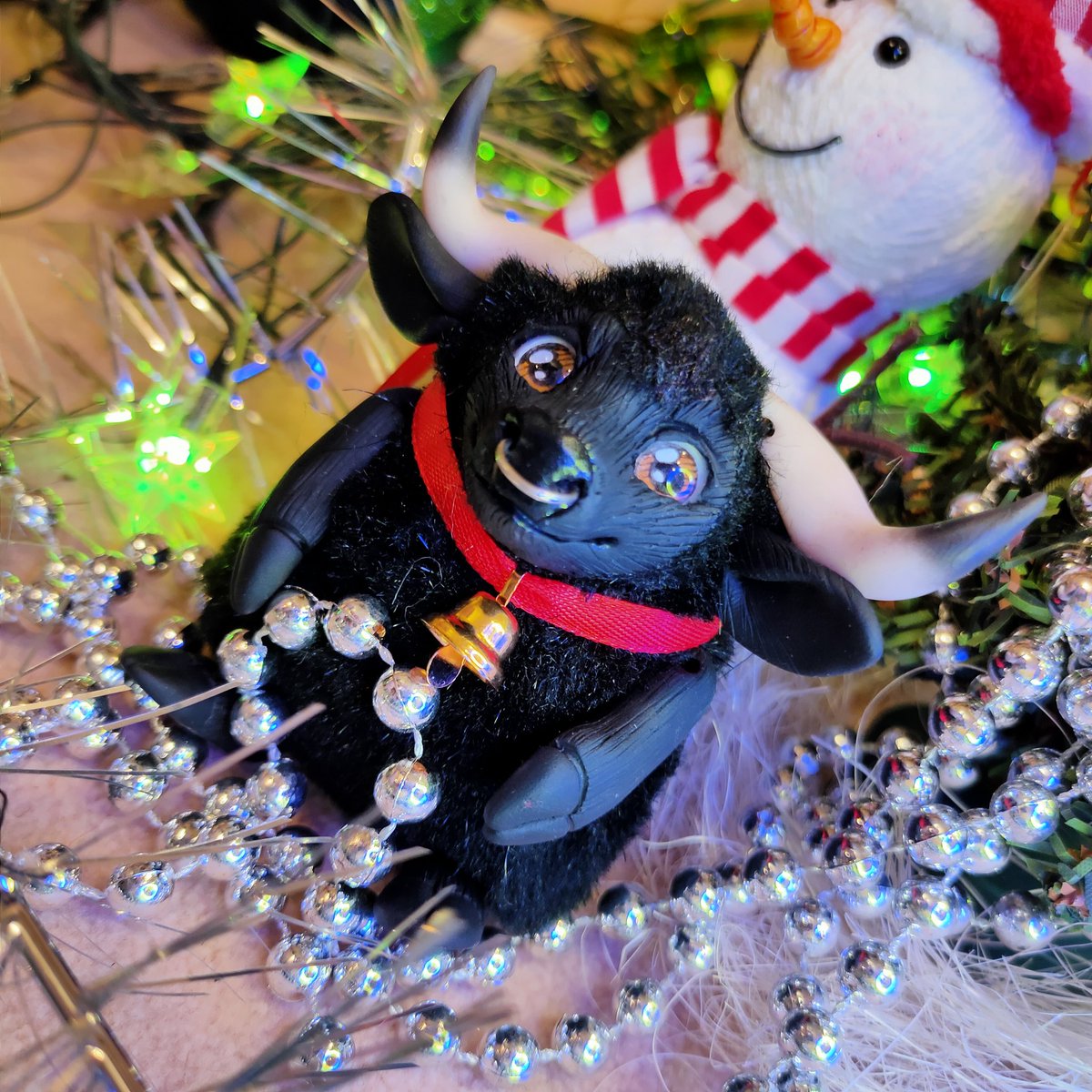 CatKrafi's tweet photo. Tiny bulls for 2021 ππππ
I love my new scenery π
-
-
-
#artdoll #arttoy #artdollmaker #craft #crafting #polymerclay #glasseyes #bull #bulldoll https://t.co/xZsoyM4sOl