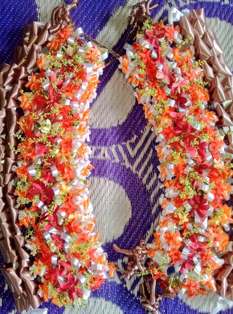 meme__kay's tweet photo. Hi #TeamFiji !! If you're having a celebration or occasion and in need of garlands, let me know 🥰 #SupportLocal https://t.co/Xg131Au5lQ