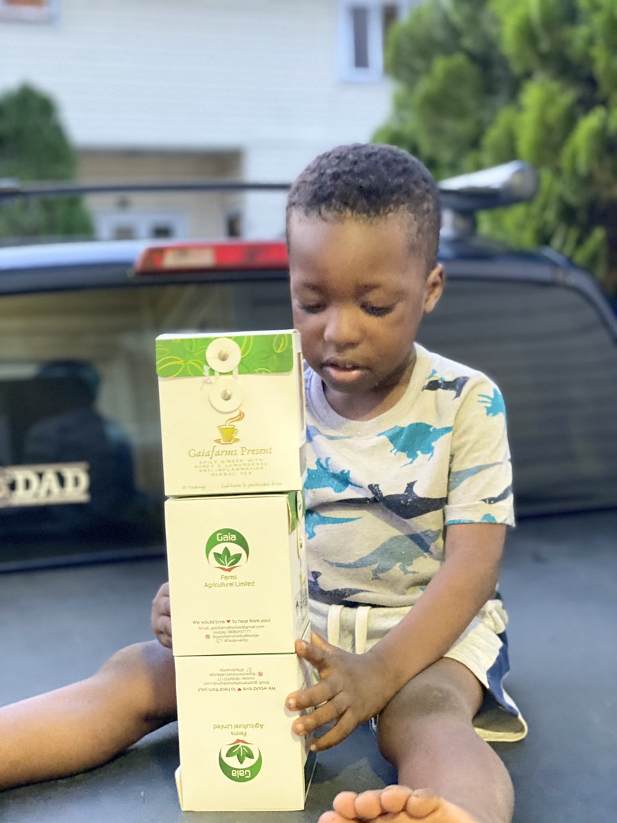 In these challenging times, it's important to remember to fill your own cup first 🙏 

Practise #selfcare and be kind to yourself, and the world will benefit from the overflow and outpouring of love 💚☕️

What are your favourite self-care tips?

#GaiaFarmsTeas #WellnessSunday