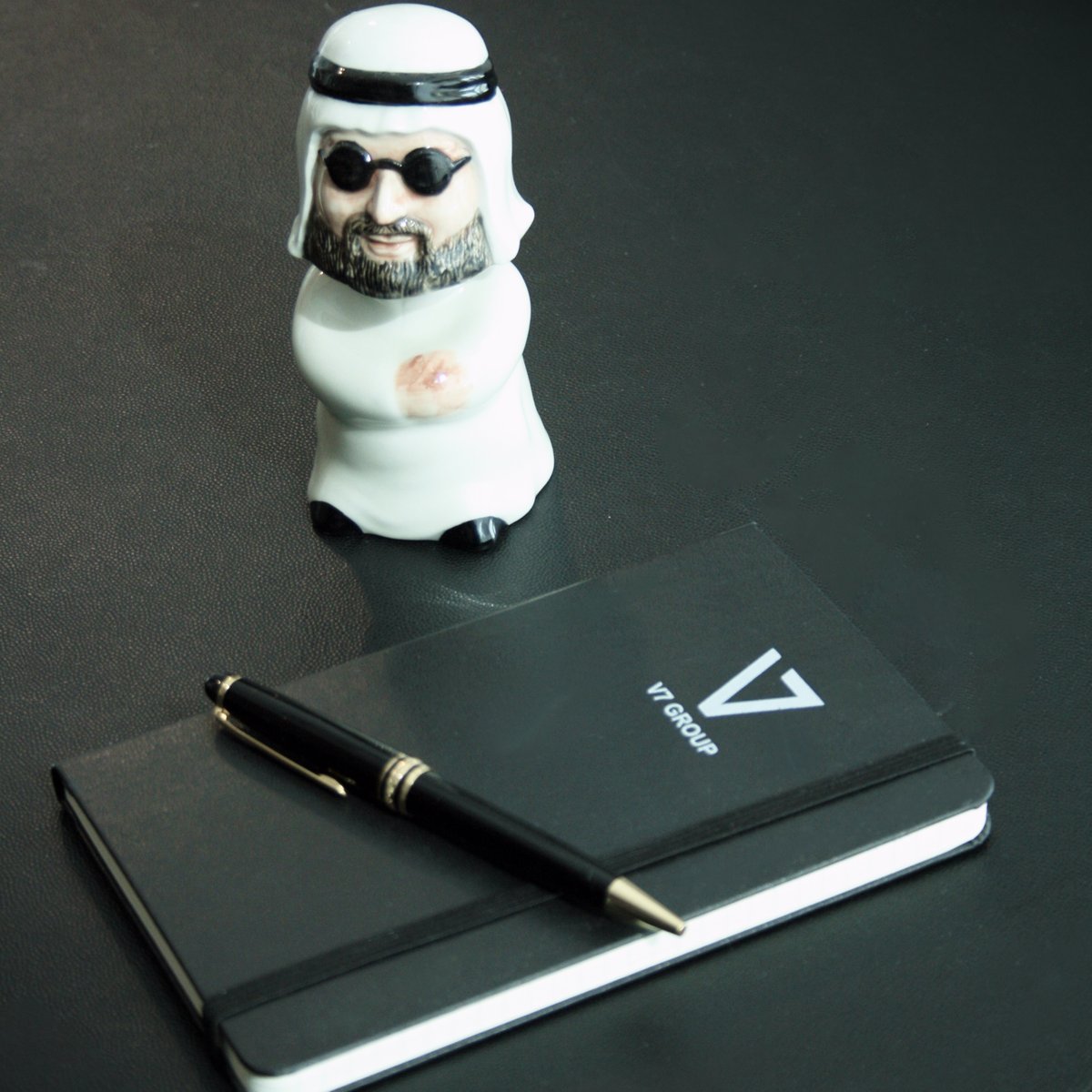 V7GroupMENA's tweet photo. Taking a step away from your desk, even if it's for 5 minutes, can help you refresh and boost your productivity! Do you agree?

#DubaiAgency #V7Group #Entrepreneur #Office #DubaiOffice #Productivity #TakeABreak https://t.co/I1WLvkpxsT