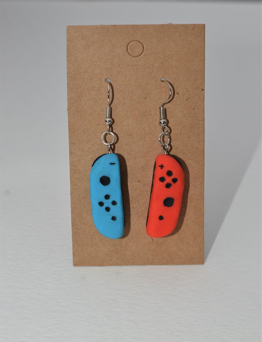 Tea & Whiskers goal is to brighten everyone’s day & with the artist’s range of cute colourful earrings you can see she brings happiness to earlobes everywhere! Visit Bríd’s Etsy shop:  https://etsy.com/ie/shop/TeaAndWhiskers