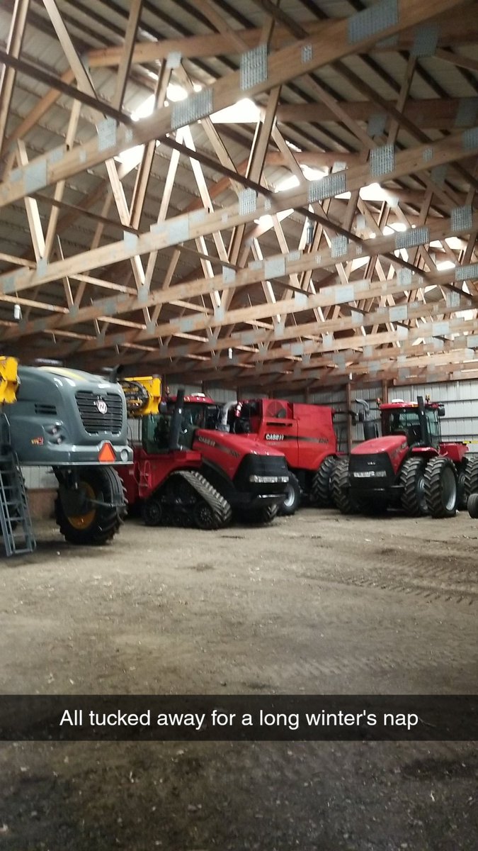 JoshFranseen's tweet photo. Feels so good to have everything washed and put away before deer hunting this year. Last year we were picking till December 12 and most everything got put away dirty because it was too cold to wash. #Andyclean https://t.co/gpr1keFsqE