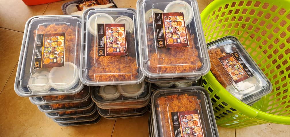 EventsMedee's tweet photo. Contact/WhatsApp 0241786372 for all your catering orders.... Either food, pastries and local beverages or natural fruit juices... https://t.co/WrXs61q2av