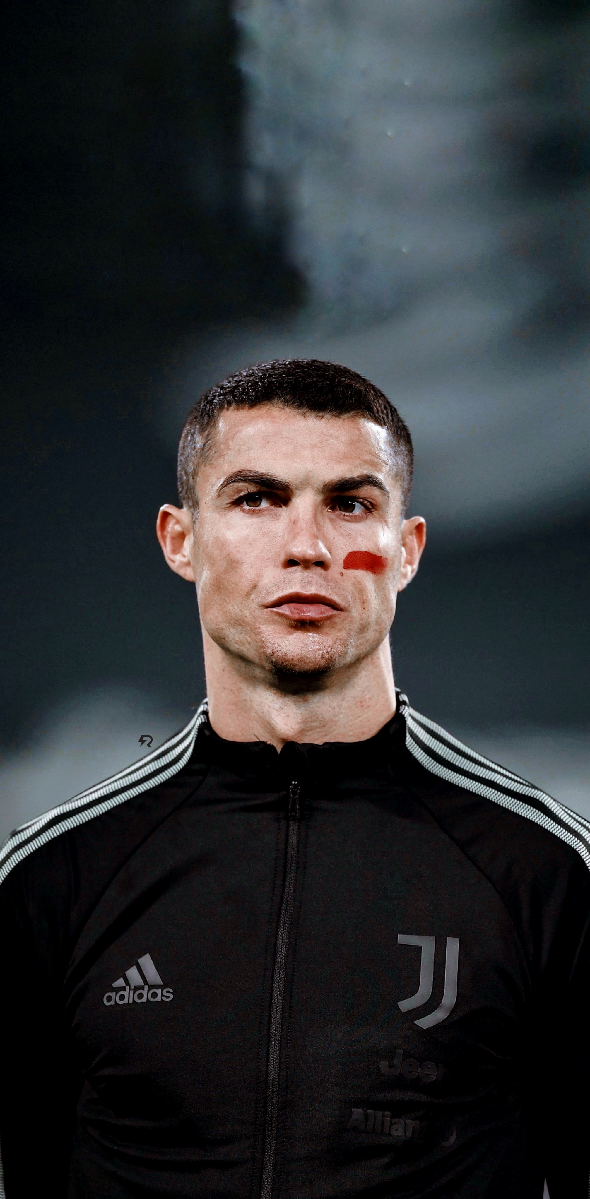 Cristiano ronaldo deals twitter