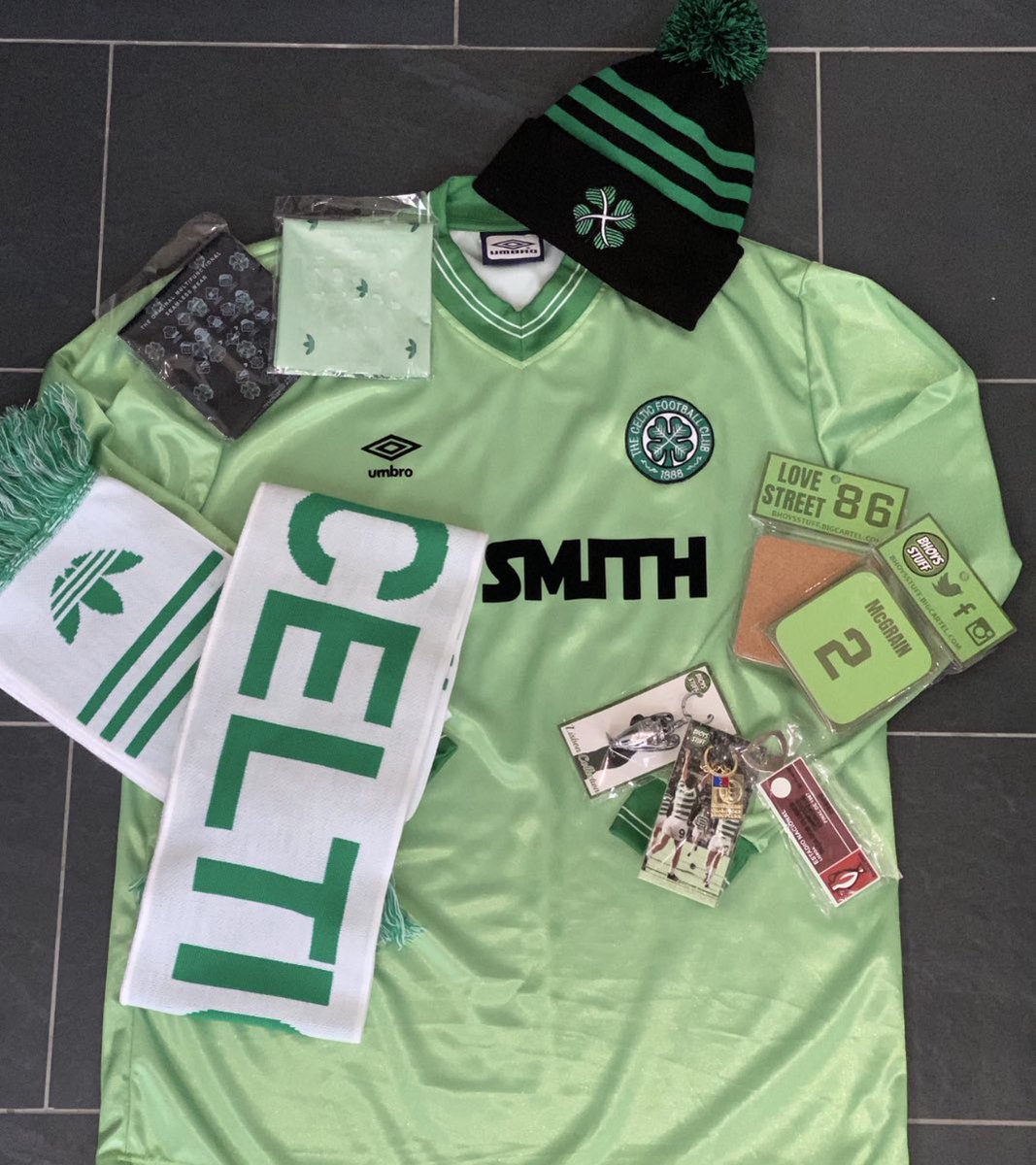 bhoysstuff's tweet photo. Little comp, all you need to do is follow the page and a retweet.

Winner announced after 8. Most of these items are sold out. Bottle opener, big cup, medal keyring, two snoods, bobble hat, scarf and coasters.

https://t.co/LqERarBv5L https://t.co/zoTghPx2rV