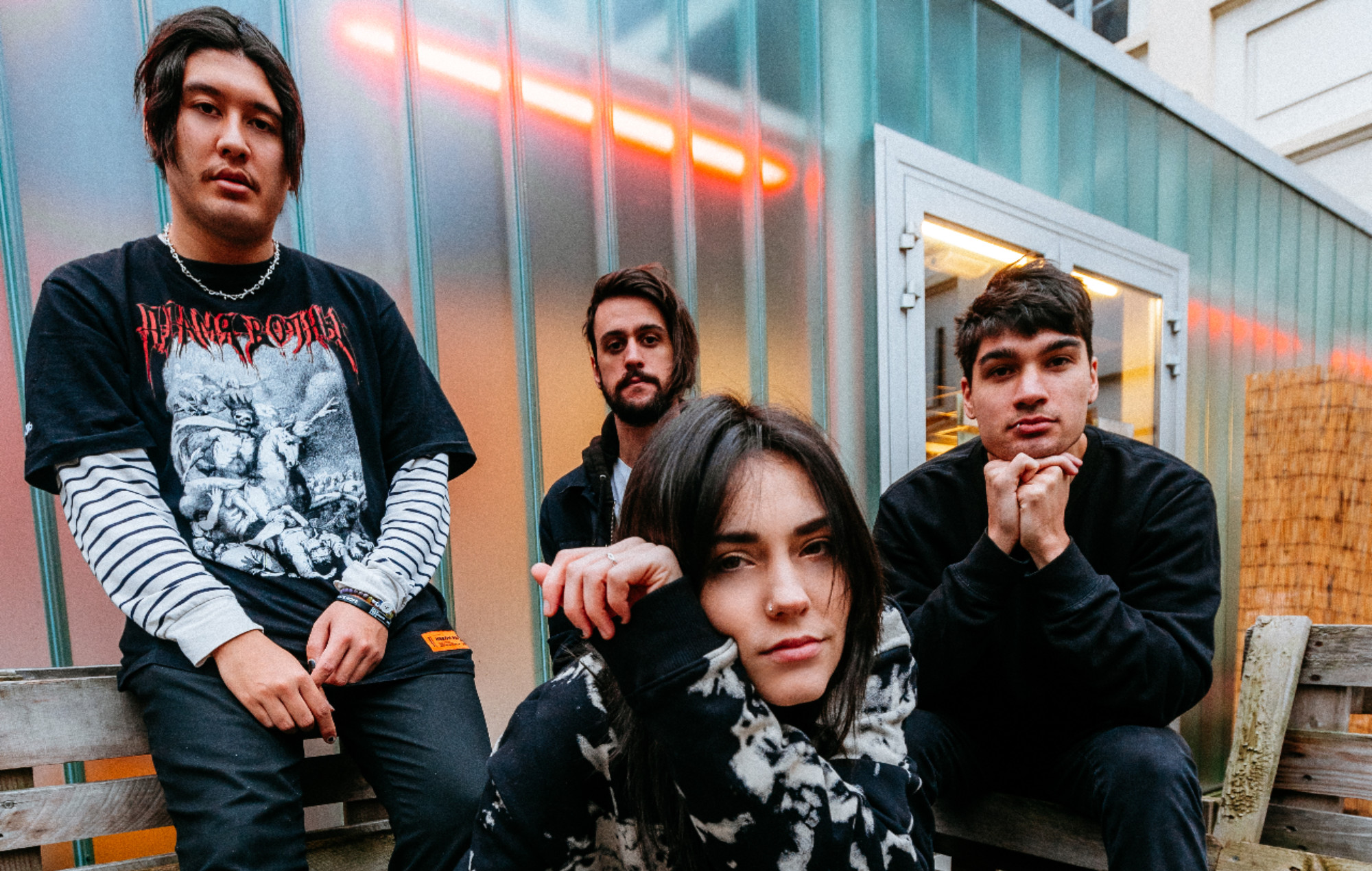 Punkloid Stand Atlantic オーストラリアの女性ボーカル ポップパンクバンド Stand Atlanticはmokitaとコラボした楽曲 I M Sorry のミュージックビデオを公開しました T Co Wij9vcktux Poppunk Standatlantic Australia T Co