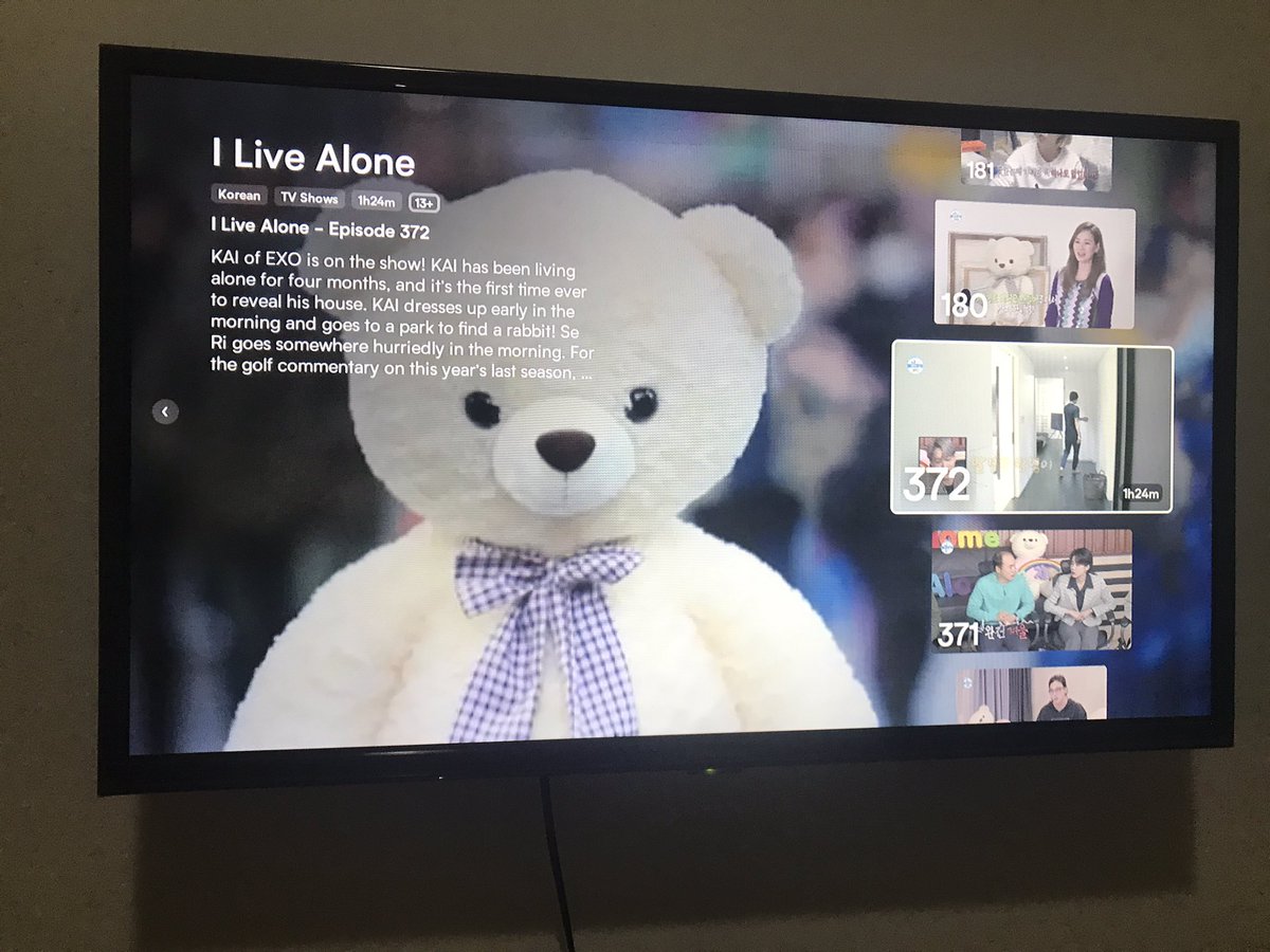 cantabilekai's tweet photo. Will watch Kai’s I Live Alone again,this time with my sister 😆😆😆😆😆
#LivingAloneWithKAI
#오늘은_카이_나혼산타임 https://t.co/mOThMeZh50