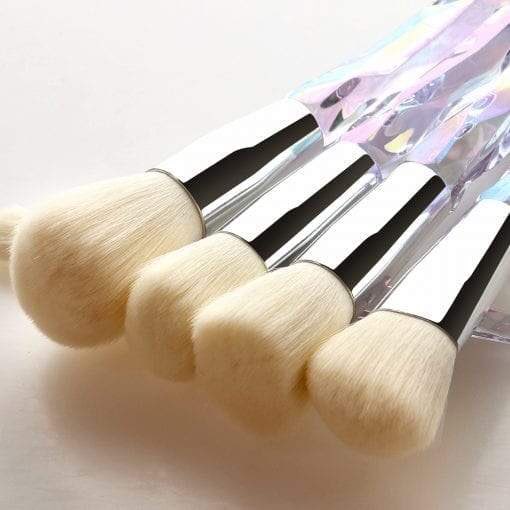 FashionAws's tweet photo. #newstockalert🚨
Brand new make up brush sets now available on our website!!
Only £9.99 each!
.
#cosmetics #makeupbrushes #colormakeup #makeuplovers #1minutemakeup #beautifulmakeup #makeupglam #makeuppassion #makeupaddict https://t.co/DJ7x1x9WN5