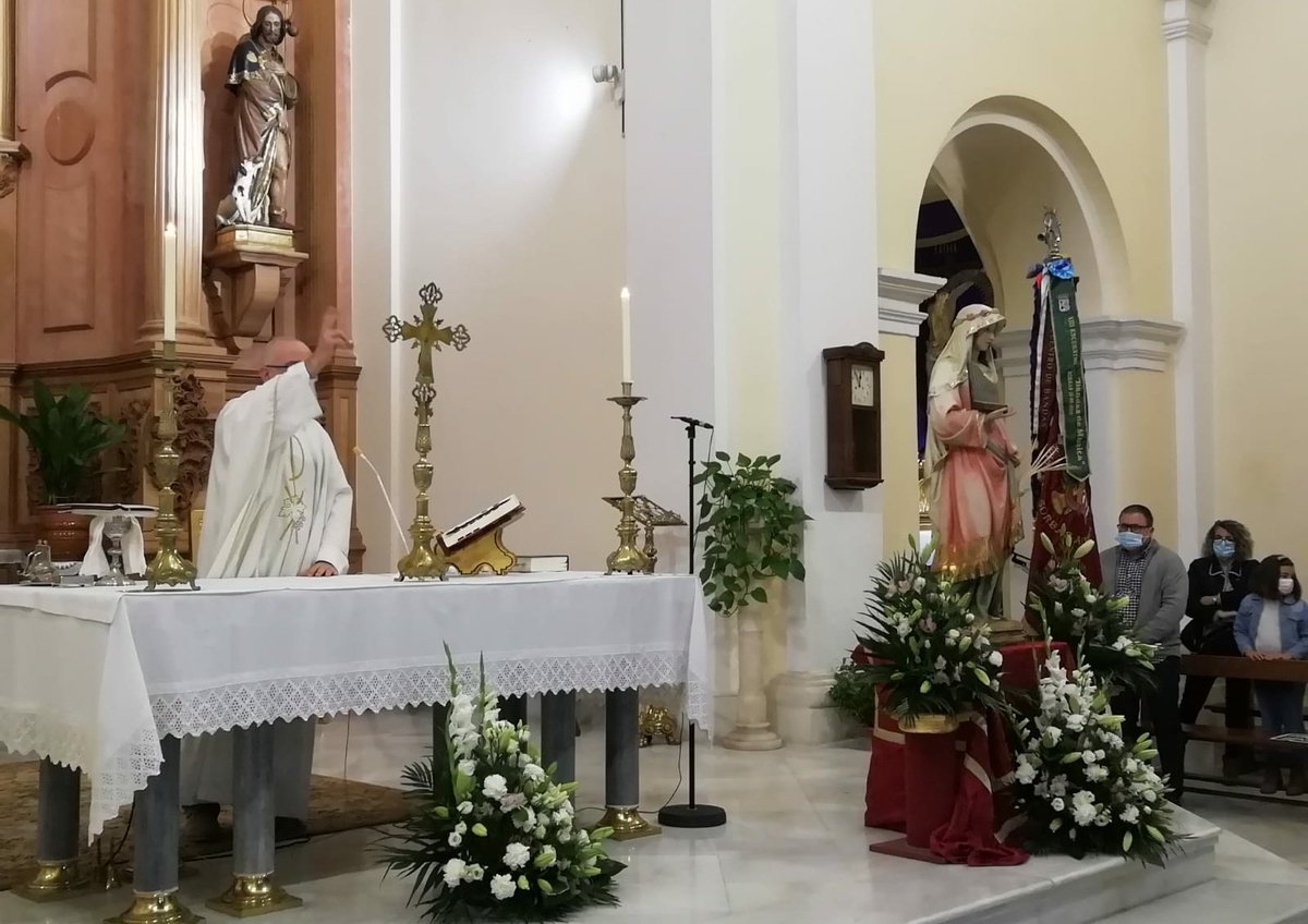 BandaSorbas's tweet photo. Concluye la Santa Misa en honor a la patrona de la música. Agradecemos la predisposición de nuestro nuevo párroco D. José Antonio, al que aprovechamos para darle la bienvenida a Sorbas. ¡Viva Santa Cecilia!

#SoñandoMúsica https://t.co/sAphCVhGDM