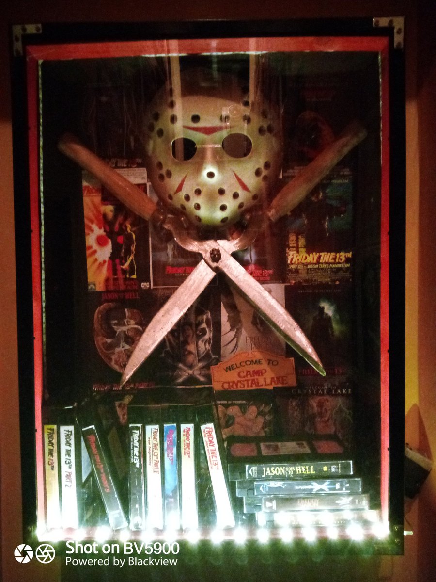 zebigsho's tweet image. #JasonVoorhees #diygeek #FridayThe13th #memorabilia  DONE!!!