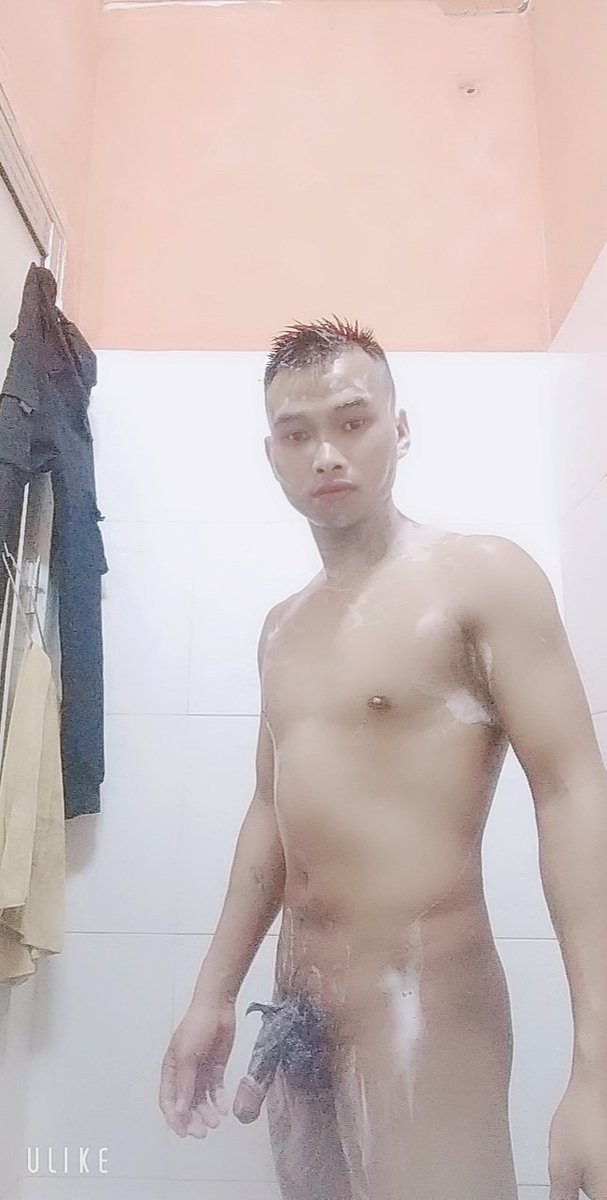 RimSt6's tweet photo. _ Lên nào 😂😂 https://t.co/H81VIShh9w