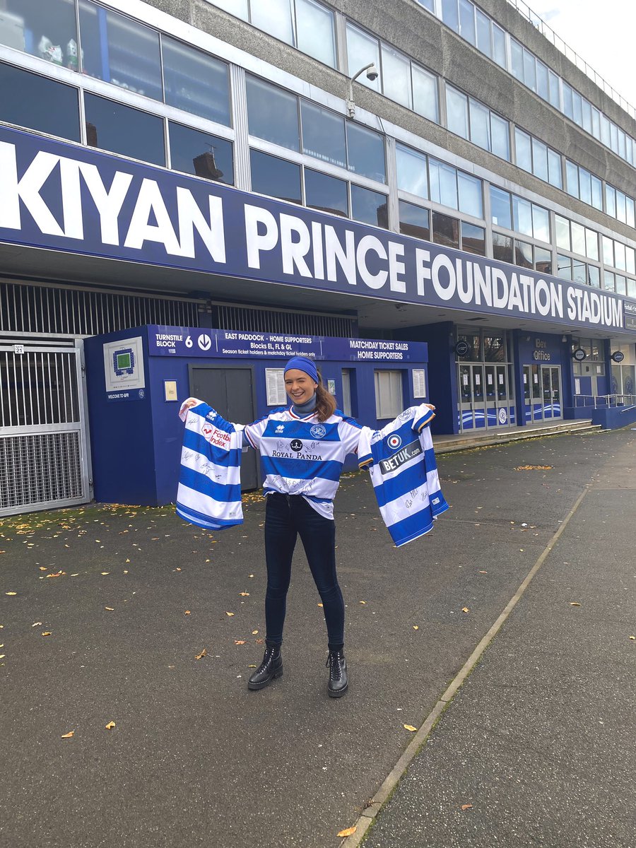 QprChlo tweet media