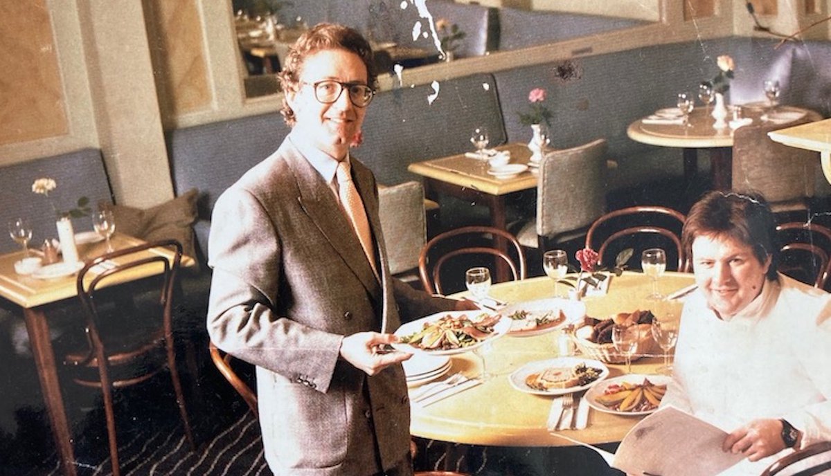 Nick (seen below with Martin Lam at L'Escargot in early 1980s) maintains there are 3 documents vital to a well-run restaurant, and none of them is a menu or wine list bit.ly/2UNAVem