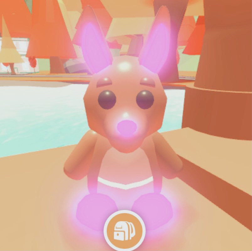 royalehi_playa's tweet photo. TRADING mega fr kangaroo! Looking for mega croc + adds! 🥰🦘#adoptme #roblox #adoptmetrading #games #trading #rh #am #adoptmetrades #adoptmepets #gaming #trading #meganeon #kanagaroo #megakangaroo #adoptmeoffers #newfissy #robloxgaming #adoptmeroblox #robloxadoptme #adoptmedeals https://t.co/tUXZclQK19