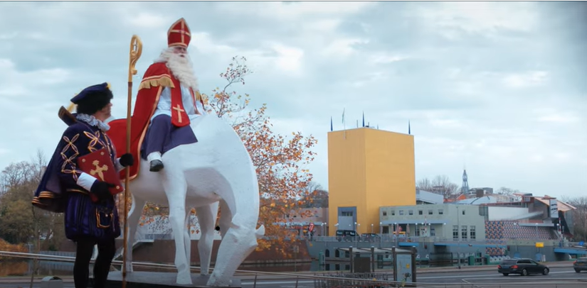 LudoRaedts's tweet photo. Wat een geweldige alternatieve intocht van Sinterklaas in Groningen! https://t.co/zMHZFsGgWa https://t.co/jXD7JYOxRy