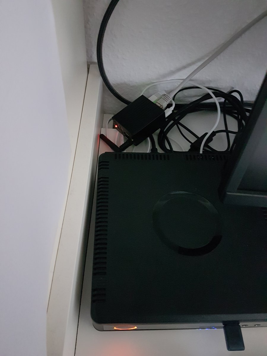 kognihome's tweet photo. #ITSecurity im #SmartHome. Auch innerhalb der eigenen vier Wände sollte
die Kommunikation abgesichert sein. @christmann_info und @citec_agks der
@unibielefeld installieren die neuen #IoT-Secure-Gateways aus dem EU
Projekt #LEGaTO in unserer Forschungswohnung. @CITEC_Bielefeld https://t.co/ZArXznD4F2