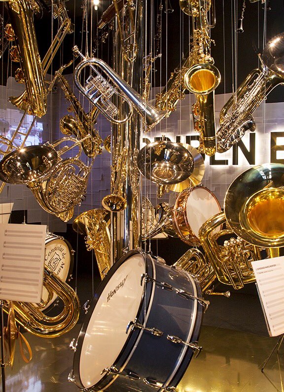 🎶 En un any tan complicat com este és quan la música adquirix major dimensió com a element social, cultural i vertebrador. Gràcies a tots els nostres músics per estar i esperar el moment de tornar a omplir els nostres carrers i places de festa, de vida ❤️ #DiadelaMusica