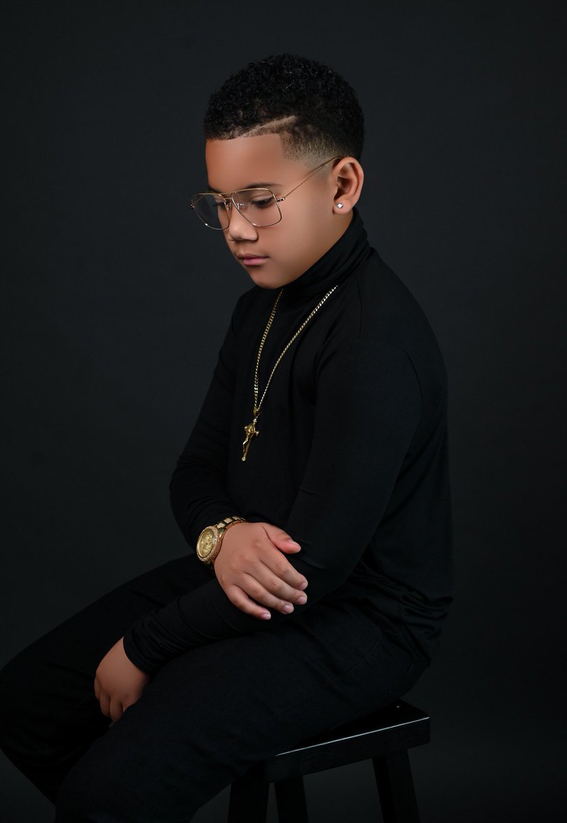NailsbyLiyah's tweet photo. Happy 9th Birthday to a young King 👑 💙 https://t.co/HNr9DS5c47