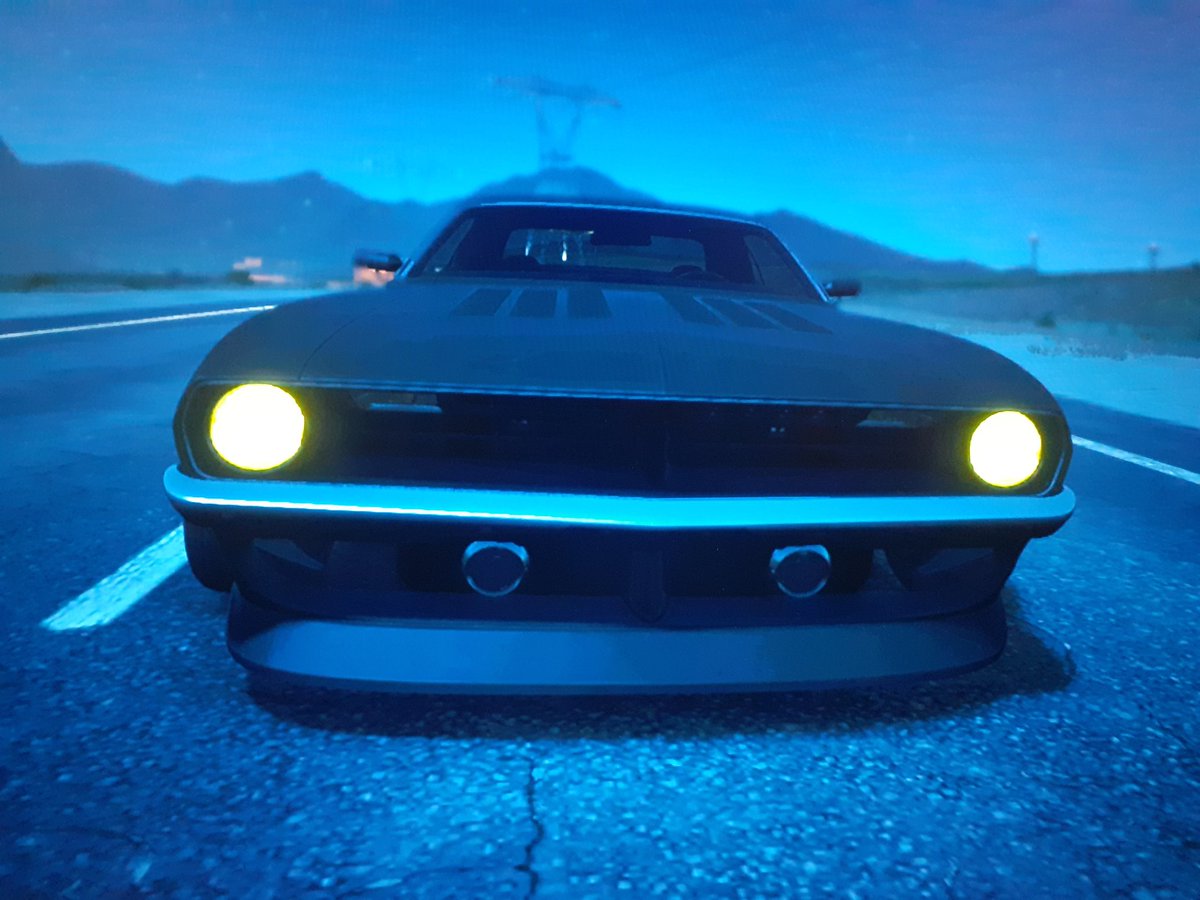 DimbergRasmus's tweet photo. did some changes to the Batmobile. Put a bigger wing and this is on Need For Speed Payback instead of heat. Video comming.
#thebatman2022 #batmobile #plymoth #barracuda https://t.co/cNP4FtEdO0